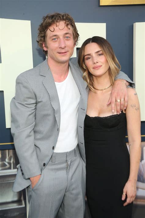 Jeremy Allen Whites Wife Addison Timlin Has Filed for Divorce